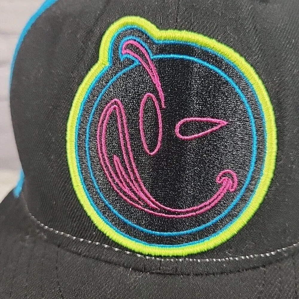 YUMS New Era 9FIFTY Embroidered Logo Black With Neon Snapback‎ Hat Cap